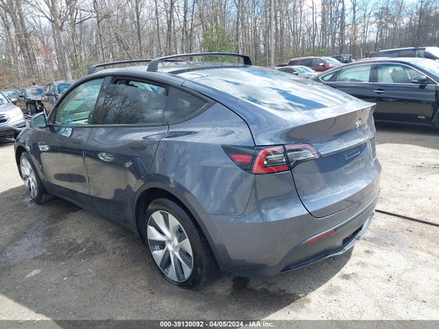 2021 TESLA MODEL Y 5YJYGDEE1MF295045 Photo 2