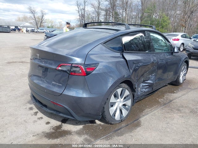 2021 TESLA MODEL Y 5YJYGDEE1MF295045 Photo 3