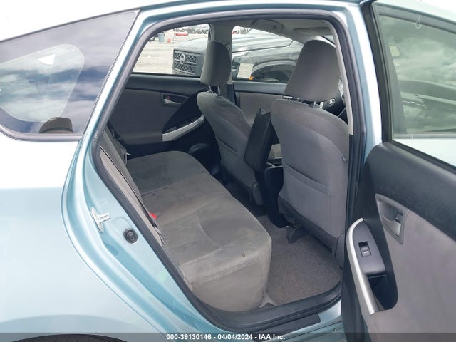 Toyota Prius Three 2015 JTDKN3DU3F1900676 Image 8