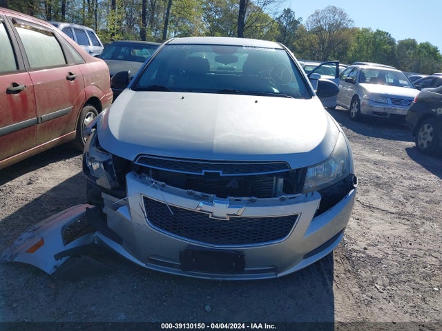 Chevrolet Cruze Ls Auto 2014 1G1PA5SG1E7168224 Image 12