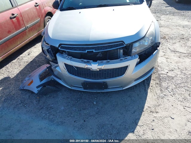 Chevrolet Cruze Ls Auto 2014 1G1PA5SG1E7168224 Image 6