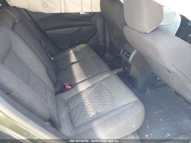 Chevrolet EQUINOX LT 2018 2GNAXJEV9J6190410 Image 8