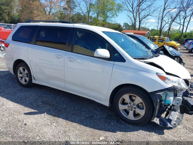 Toyota SIENNA LE 2020 5TDKZ3DC3LS023696 Image 14