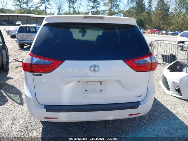 Toyota SIENNA LE 2020 5TDKZ3DC3LS023696 Image 17