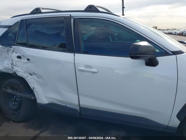 Toyota RAV4 LE 2020 2T3H1RFV5LW066390 Image 13