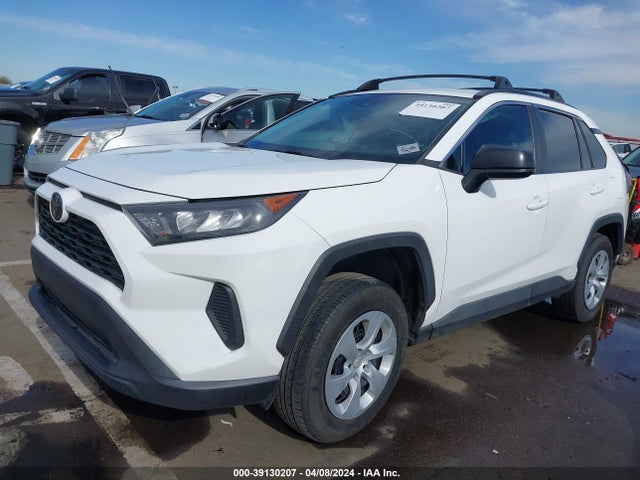 Toyota RAV4 LE 2020 2T3H1RFV5LW066390 Image 2
