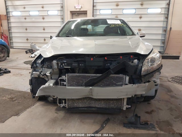 Chevrolet MALIBU 1LT 2015 1G11C5SL6FF123249 Image 13