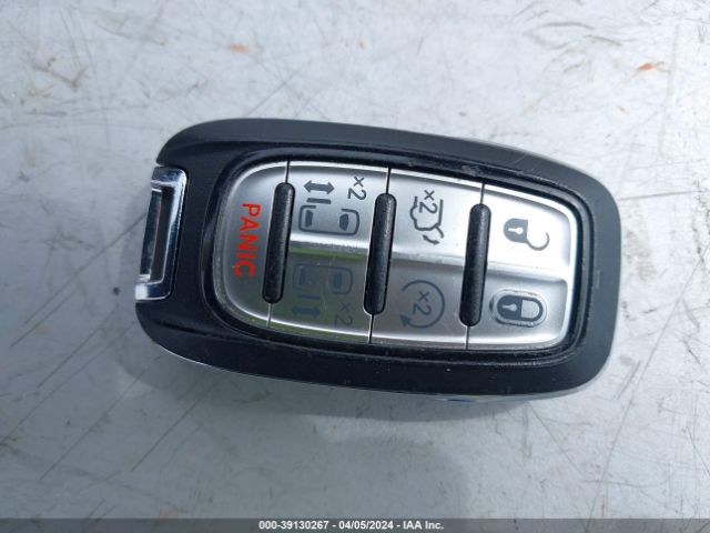 2C4RC1GG8NR158459 Chrysler Pacifica Limited