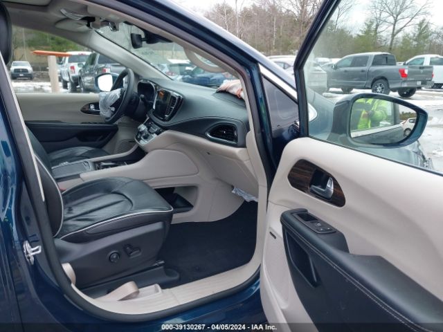 2C4RC1GG8NR158459 Chrysler Pacifica Limited