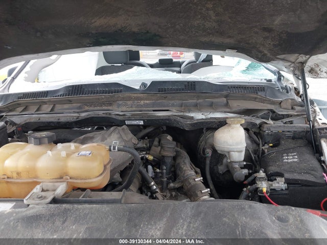 1C6RR7LMXHS880989 RAM 1500 Big Horn  4x4 5'7 Box