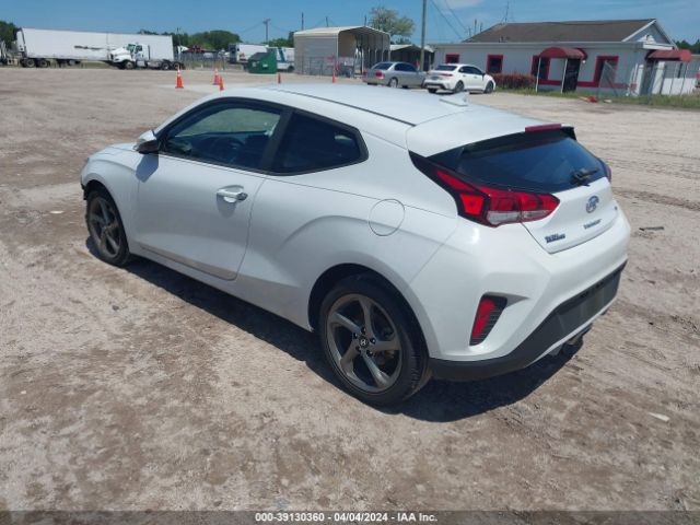 2020 HYUNDAI VELOSTER KMHTG6AF4LU024440 Photo 2