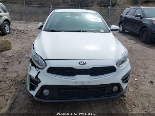 3KPF24AD2ME303372 KIA Forte Lxs