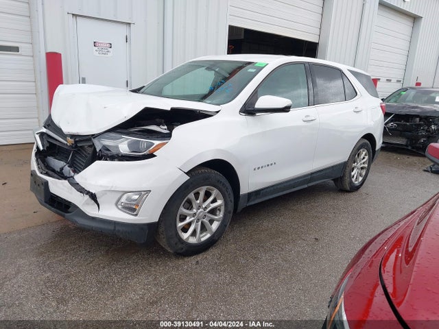 Chevrolet EQUINOX LT 2018 2GNAXSEVXJ6126348 Image 2