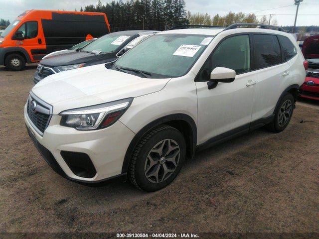 Subaru Forester Premium 2019 JF2SKAEC5KH472700 Image 2