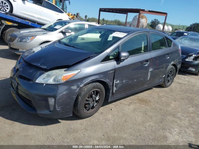 JTDKN3DU2F1875432 Toyota Prius Three