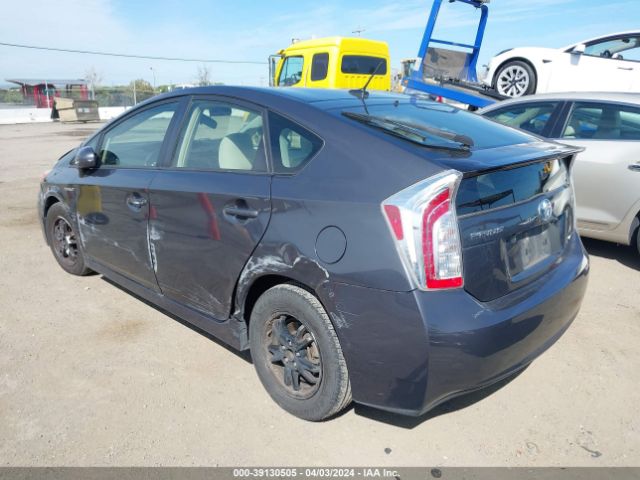 JTDKN3DU2F1875432 Toyota Prius Three
