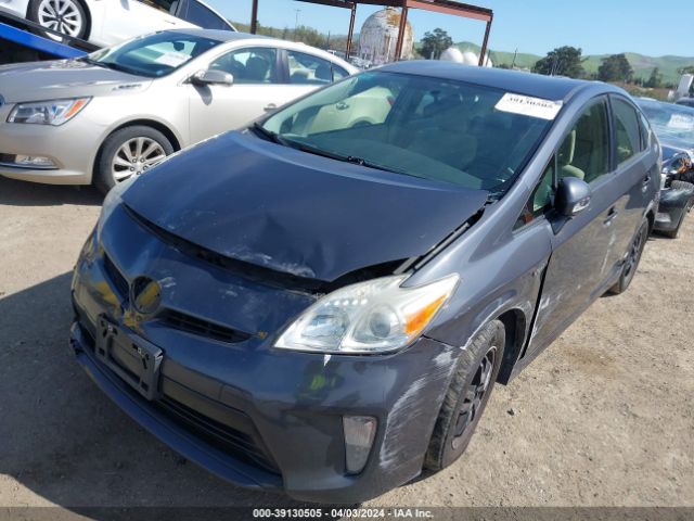 JTDKN3DU2F1875432 Toyota Prius Three
