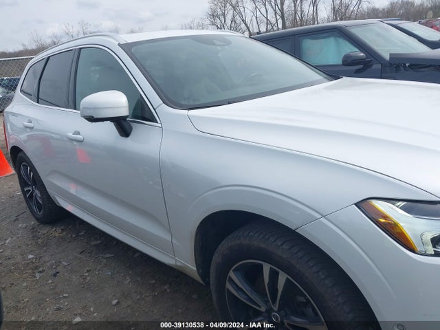 Volvo Xc60 T5 Momentum 2019 LYV102RK9KB177785 Image 14