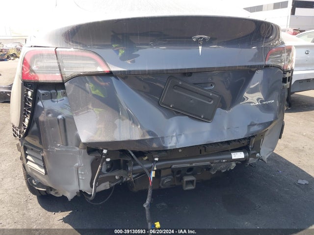 7SAYGAEE9PF940921 Tesla Model Y Awd/long Range Dual Motor All-wheel Drive