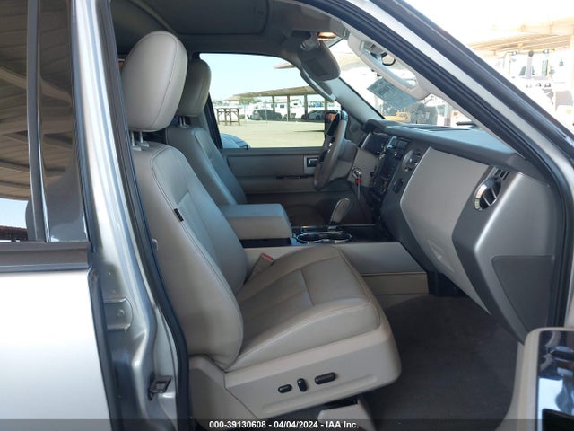 Ford Expedition Limited 2014 1FMJU1K55EEF44474 Image 5