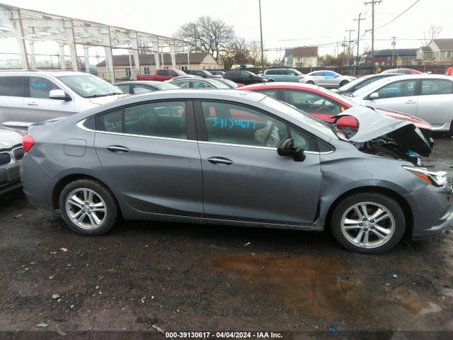 Chevrolet Cruze Lt Auto 2018 1G1BE5SM0J7204838 Image 12