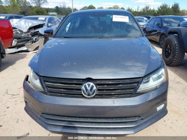 3VWD17AJ1JM236408 Volkswagen Jetta 1.8t Se Sport