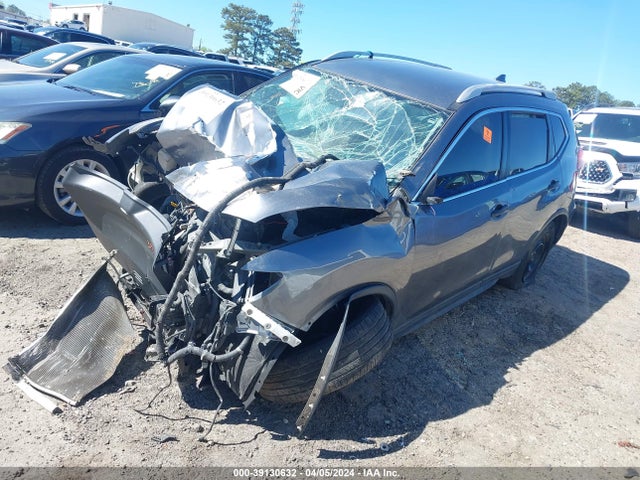 Nissan ROGUE S 2017 KNMAT2MV3HP548817 Image 2