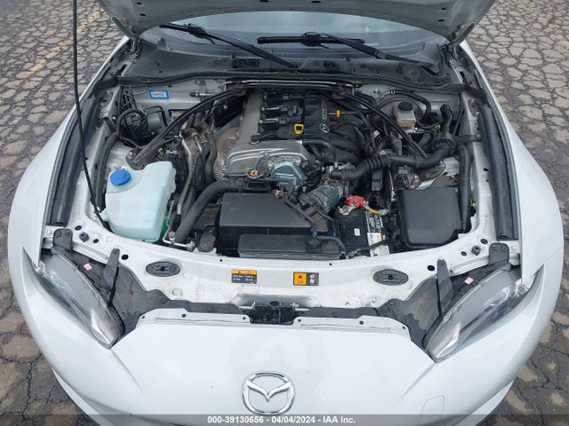 Mazda Mx-5 Miata Club 2018 JM1NDAC76J0204635 Image 10