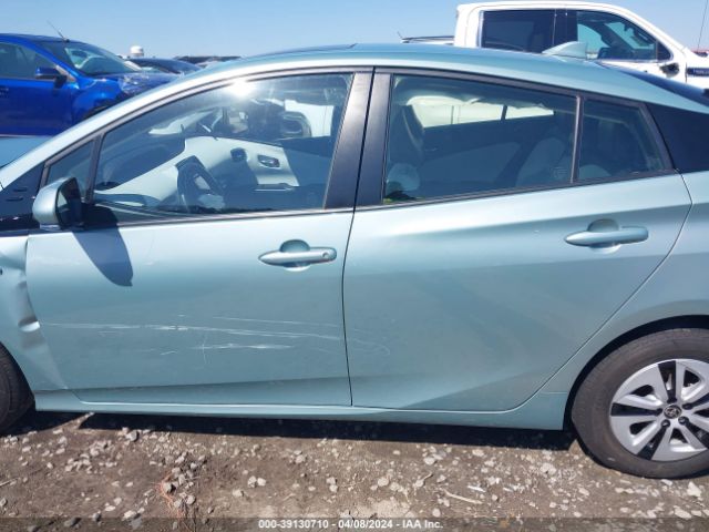 JTDKARFU7G3025068 Toyota Prius Four