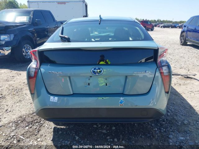 JTDKARFU7G3025068 Toyota Prius Four