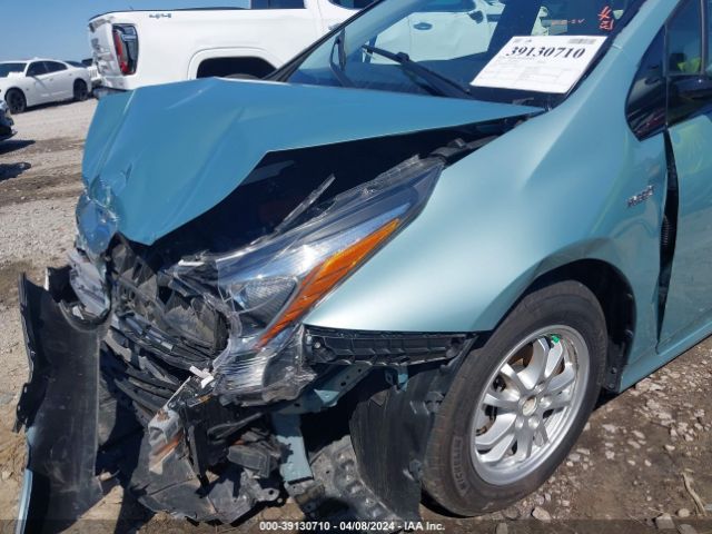 JTDKARFU7G3025068 Toyota Prius Four