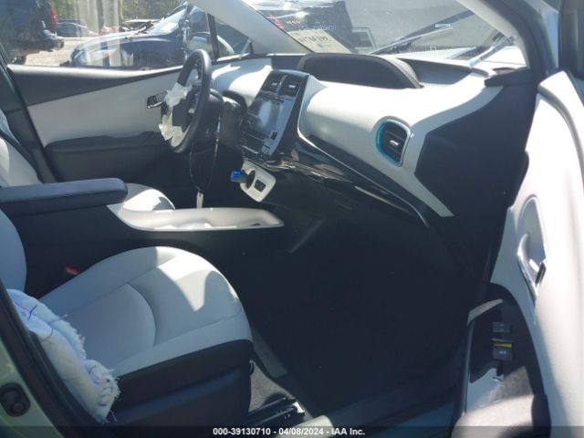 JTDKARFU7G3025068 Toyota Prius Four