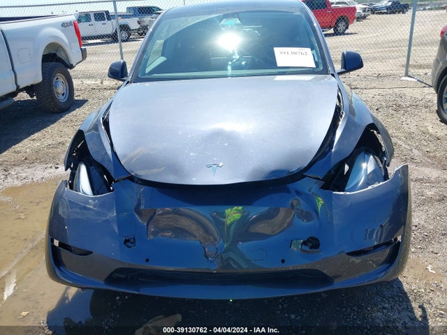 7SAYGDEFXNF521189 Tesla Model Y Performance Dual Motor All-wheel Drive