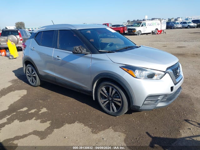 Nissan KICKS SV 2018 3N1CP5CU3JL542186 zdjęcie główne