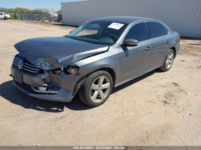 1VWAT7A38FC105015 Volkswagen Passat 1.8t Limited Edition
