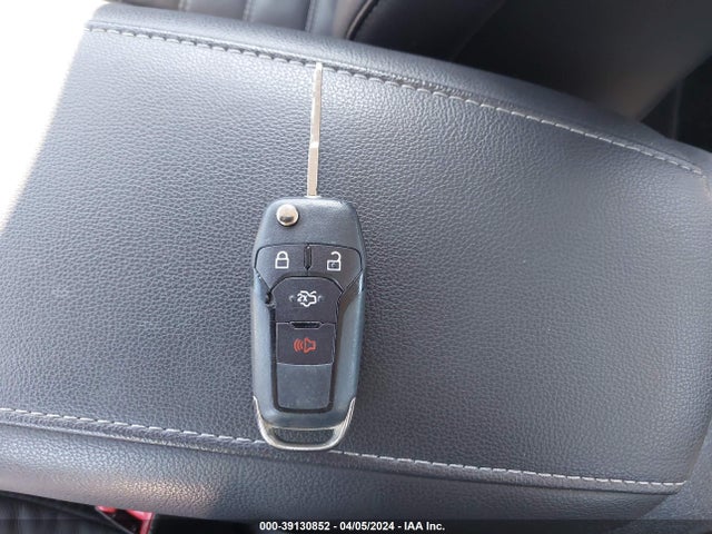 39130852 :رقم المزاد ، 3FA6P0HD0ER216313 vin ، 2014 Ford Fusion Se مزاد بيع