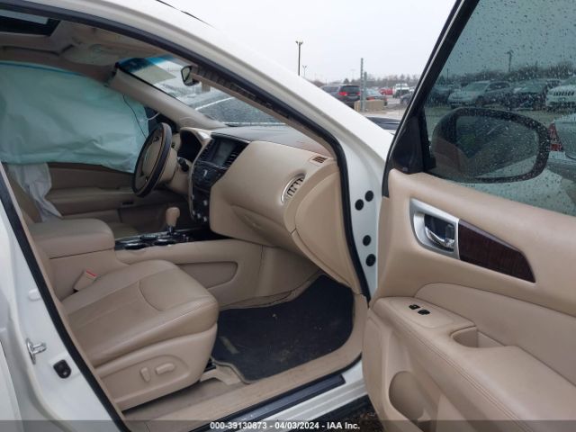 5N1AR2MN3FC691989 Nissan Pathfinder Platinum