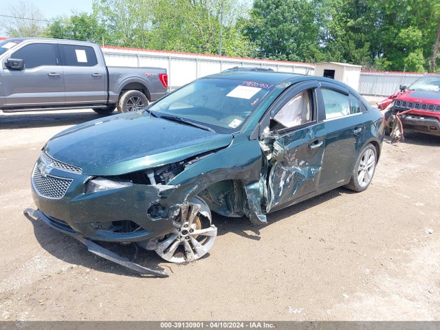 Chevrolet CRUZE LTZ 2014 1G1PG5SB1E7215237 Image 2