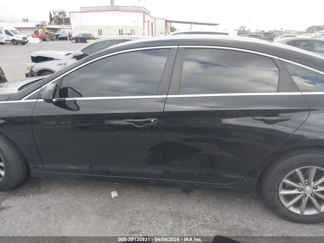 Hyundai SONATA SE 2018 5NPE24AFXJH676714 Image 14