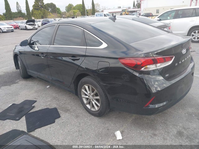 Hyundai SONATA SE 2018 5NPE24AFXJH676714 Image 3