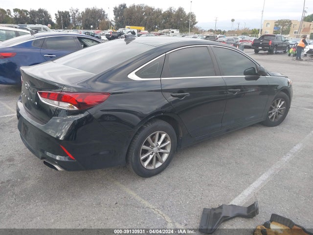 Hyundai SONATA SE 2018 5NPE24AFXJH676714 Image 4
