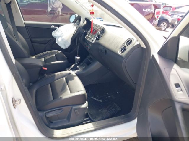 WVGAV7AX4FW602167 Volkswagen TIGUAN SE