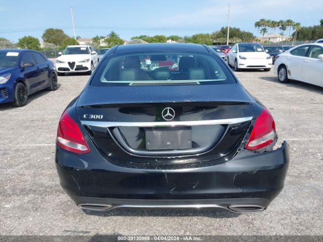 WDDWF4JB2GR146833 Mercedes-Benz C 300 Luxury/sport