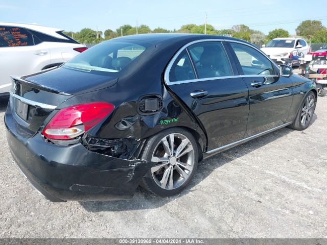 WDDWF4JB2GR146833 Mercedes-Benz C 300 Luxury/sport