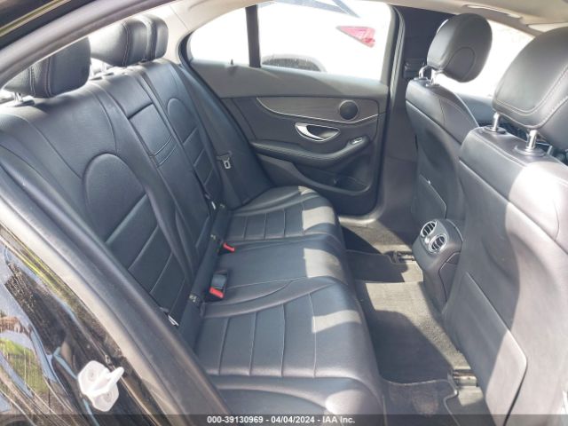 WDDWF4JB2GR146833 Mercedes-Benz C 300 Luxury/sport
