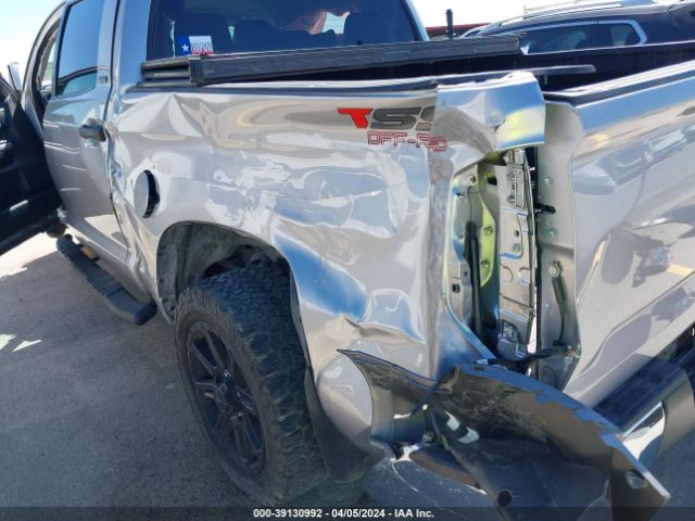 5TFEM5F15JX128153 Toyota Tundra Sr5 4.6l V8