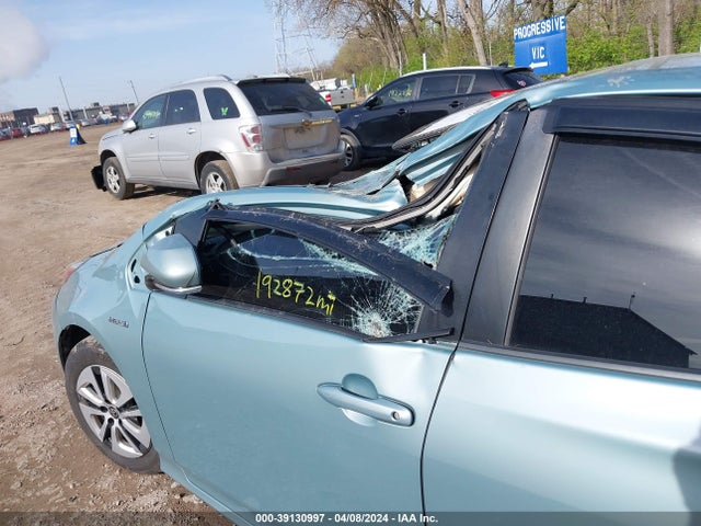Toyota Prius Four 2016 JTDKARFUXG3002920 Image 14