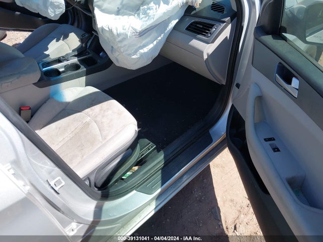 Hyundai Sonata 2016 5NPE24AFXGH394016 Image 5