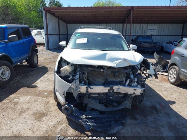 5N1DR3BC9NC214437 Nissan Pathfinder Sv 4wd