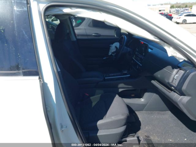 5N1DR3BC9NC214437 Nissan Pathfinder Sv 4wd